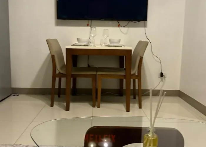 Apartment Modern Nordic 1br Big Queen Bed Uptown Bgc Manila